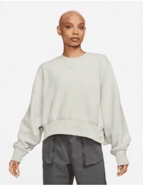 NIKE Plush Sherpa sweatshirt Medium